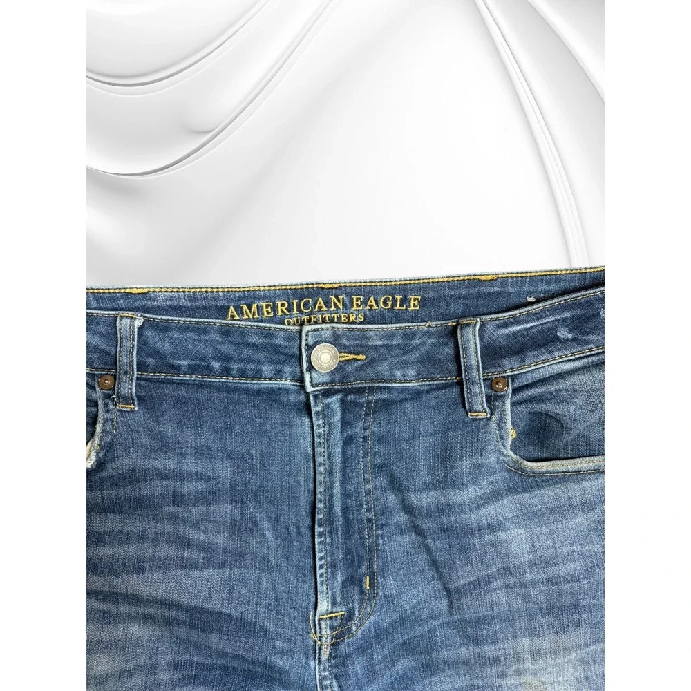 American Eagle Outfitters Mens Blue Straight Leg Denim Jeans 38x32 Medium Wash